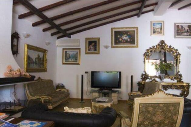 Bed and Breakfast La Piscina - Photo3