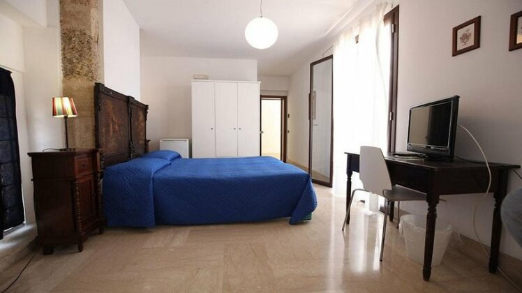 Crispi 10 - Photo4