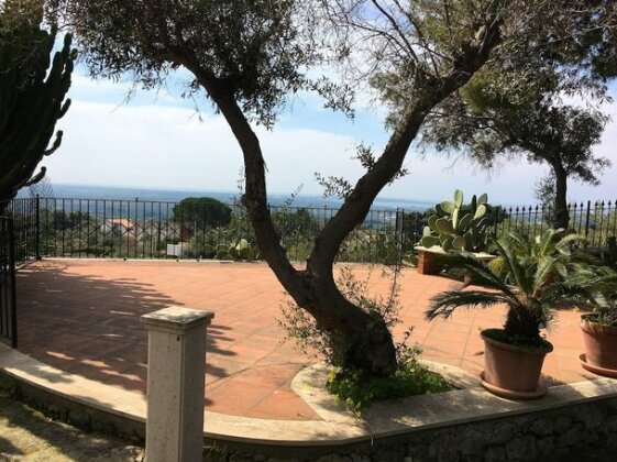 Villa With one Bedroom in Siracusa With Enclosed Garden - 7 km From the Beach - Photo2