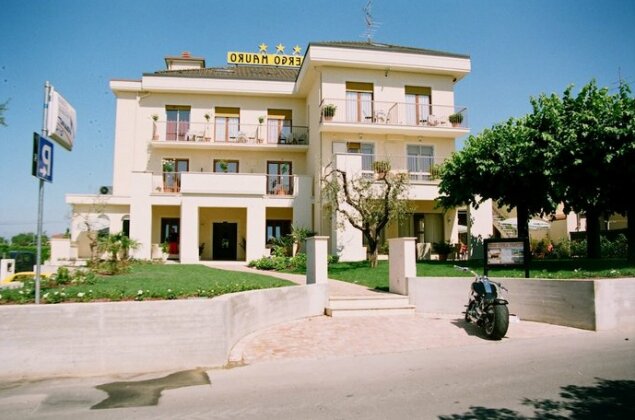 Hotel Mauro - Photo2