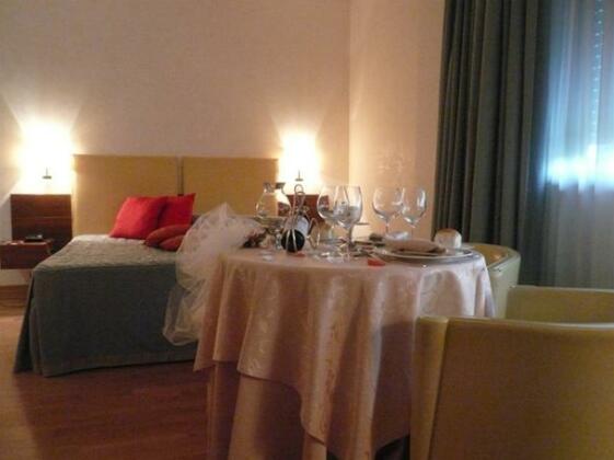 Solofra Palace Hotel & Resort - Photo4