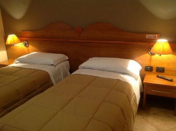 Hotel Trattoria Contini - Photo4