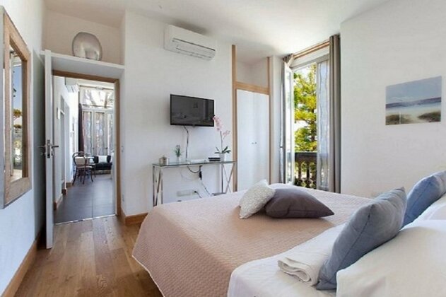 Agora Apartments Sorrento - Photo2