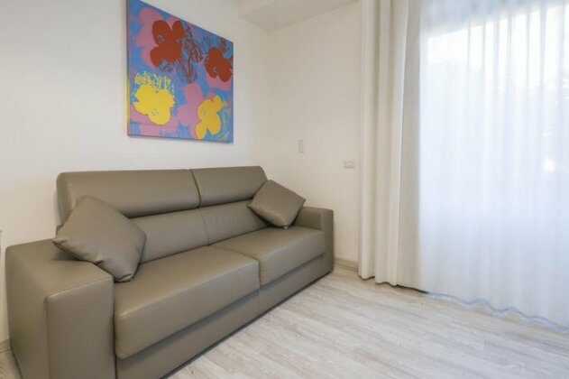 Flower Suites Sorrento - Photo5