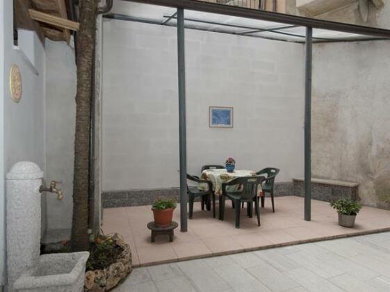 Fiore Rosso - Photo4
