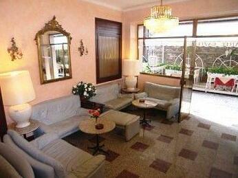 Hotel Moderno Stresa - Photo3