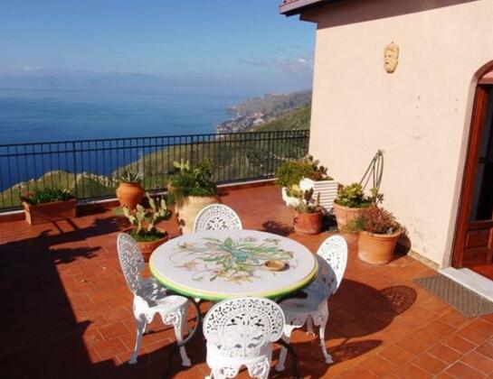 Appartamenti Taormina - Photo5