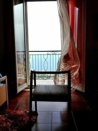 Johnny and Mary's house - Photo2