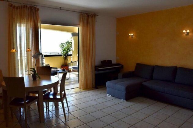 Taormina Sunny Apartment - Photo3