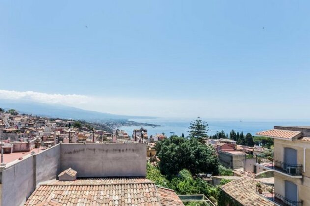 Teatro Greco Balcony Apartment - Photo2