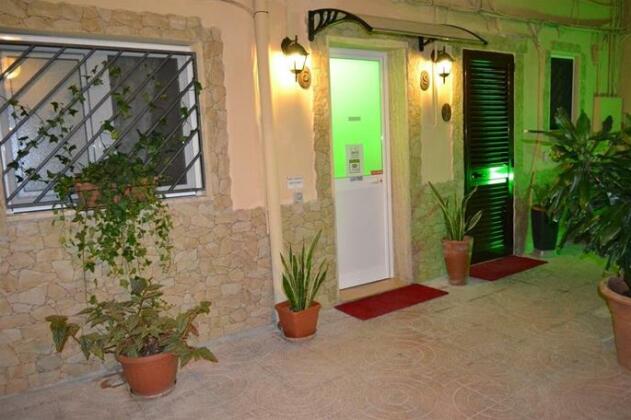 Bed & Breakfast Taras - Photo2