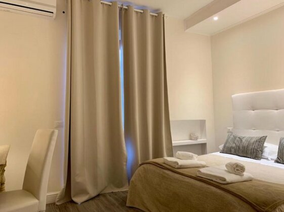 Charme Rooms - Photo2