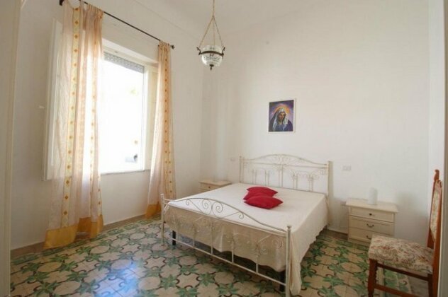 Casa Estilo Espanol - Photo4