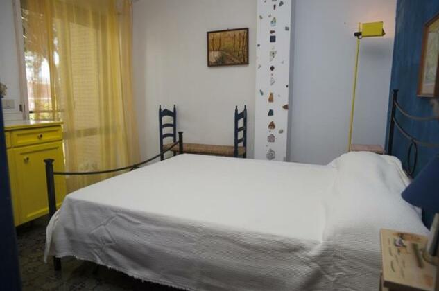 Holiday Home Elena Terracina - Photo4