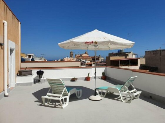 Apartment in the center Terrasini - Photo2