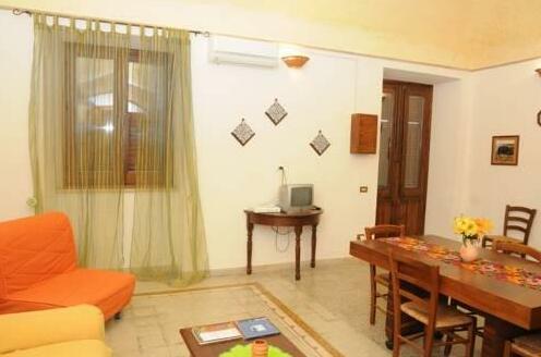Casa Vacanze Maniaci - Photo5