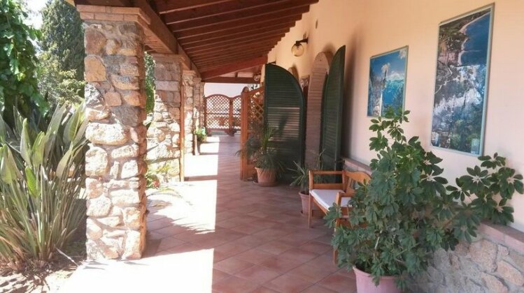 Hotel Janas - Photo2
