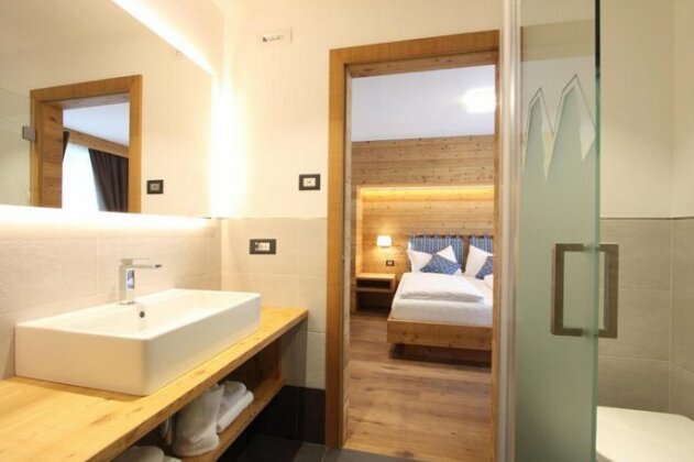 Dolomites B&B Suites and Apartments - Photo5