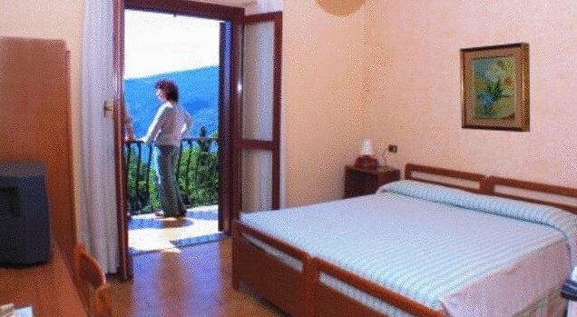 Hotel Bellavista Tignale - Photo4