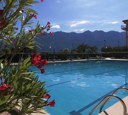 Tignale - Appartement JULIA 306 - Ferienwohnung am Gardasee mit Pool mieten - Photo2