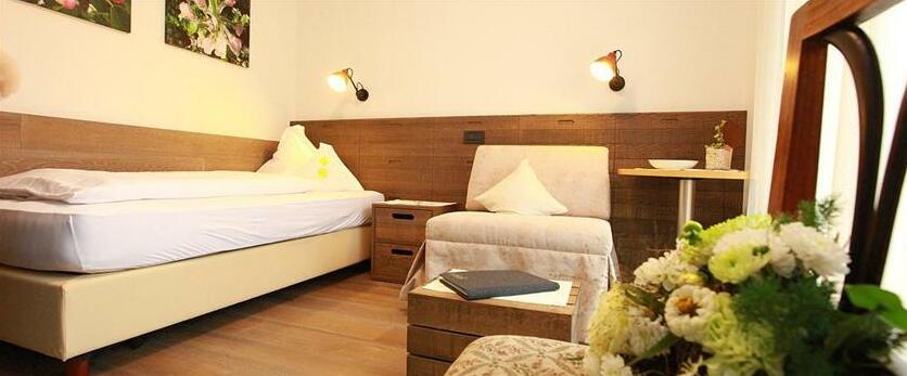 Pension Ortlerhof - Photo3