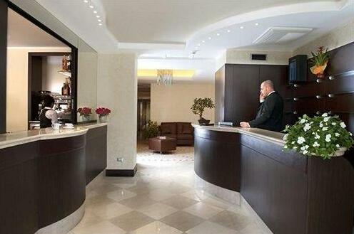 OC Hotel Villa Adriana - Photo3