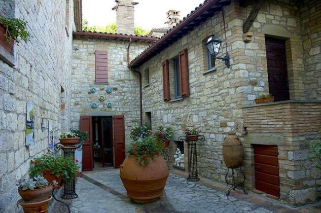 Abbazia San Valentino La Farm House - Photo2