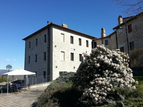 Castello Izzalini Todi Resort - Photo2