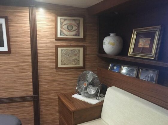 Blue III yacht - Photo2