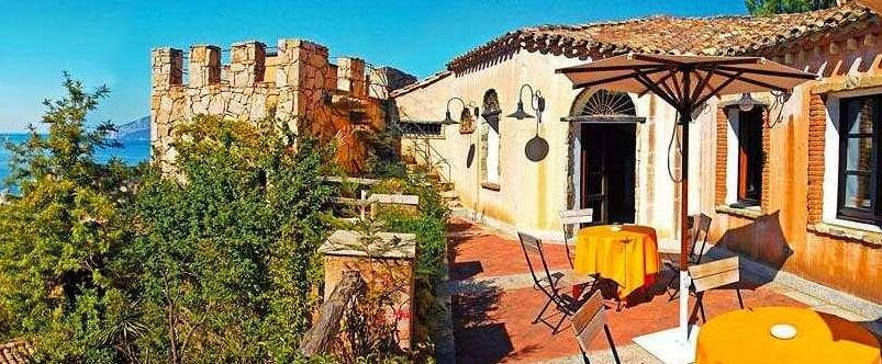 Monte Turri Luxury Retreat - Photo4