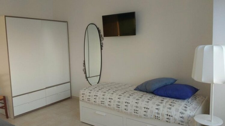 My Room in Trani - Photo5