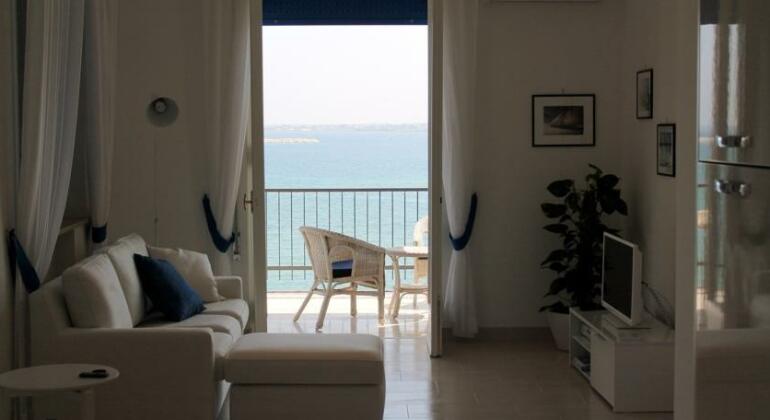 A White Dream - Photo5