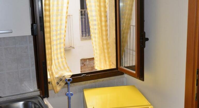 Al Najm Short Lets - Photo5