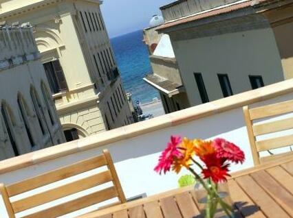 Belvedere Rooms & Terrace - Photo2