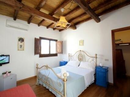 Belvedere Rooms & Terrace - Photo5