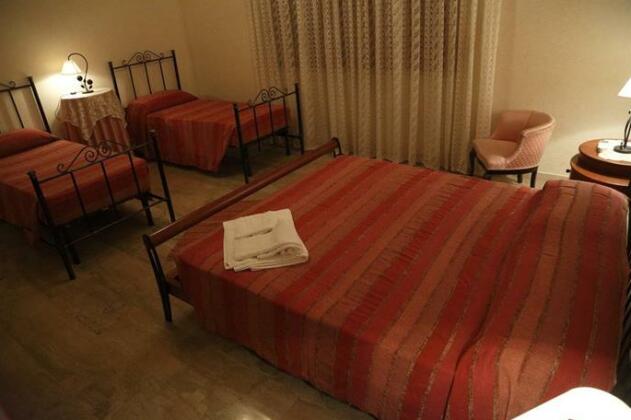 Trapani Bedrooms - Photo2
