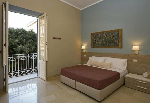 Xenia Rooms - Photo4