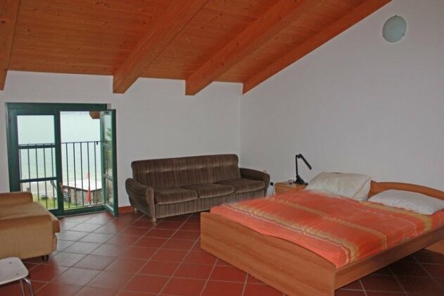 Holideal Campione Bed & Surf - Photo4