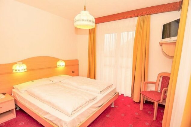 Hotel Ludwigshof - Photo2