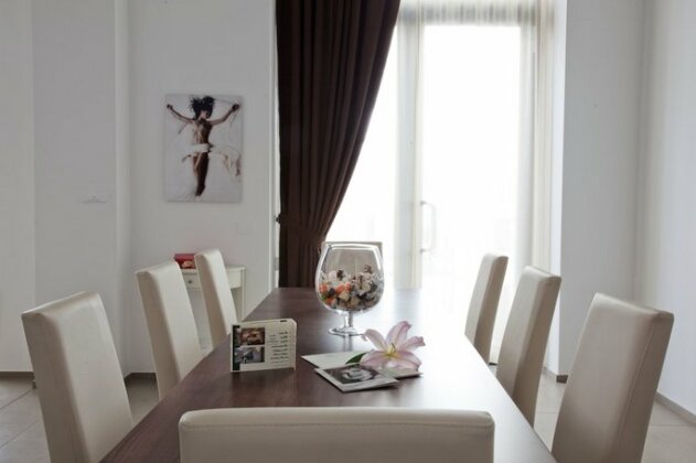 Santa Giulia Art & Wine Residence - Photo5