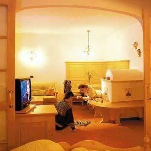 Kronplatz-Resort Berghotel Zirm - Photo3