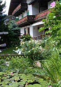 Pension Maximilian - Photo2