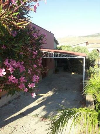 Angelo Holiday Home - Photo3
