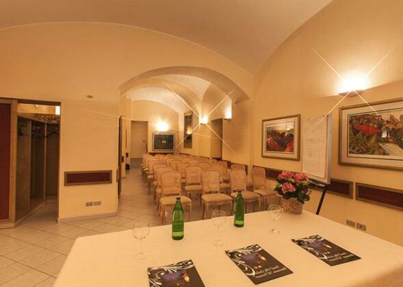 Hotel Villa Giulia Valmadrera - Photo5