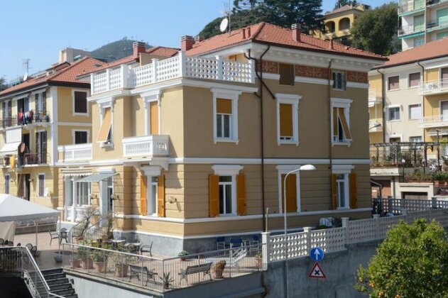 Hotel Ines Varazze - Photo2