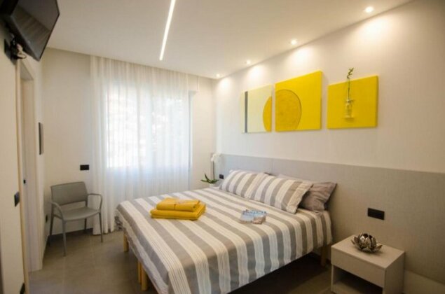 Varese Comfort Room - Photo2