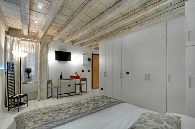 Ca' Grimana by Bricola Apartments - Photo4