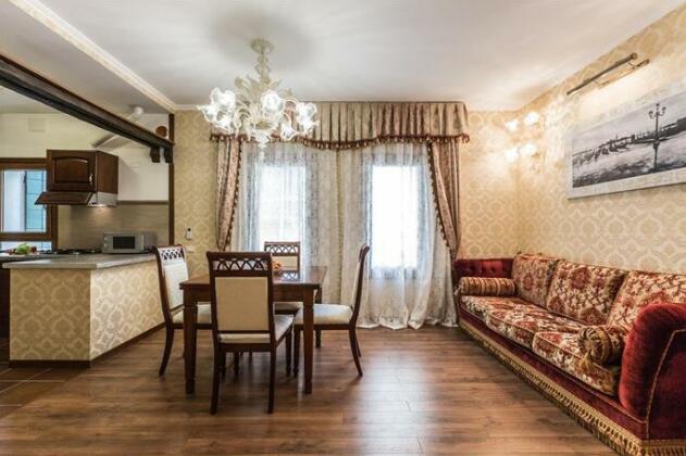 Ca' Rossa Venice - Photo4