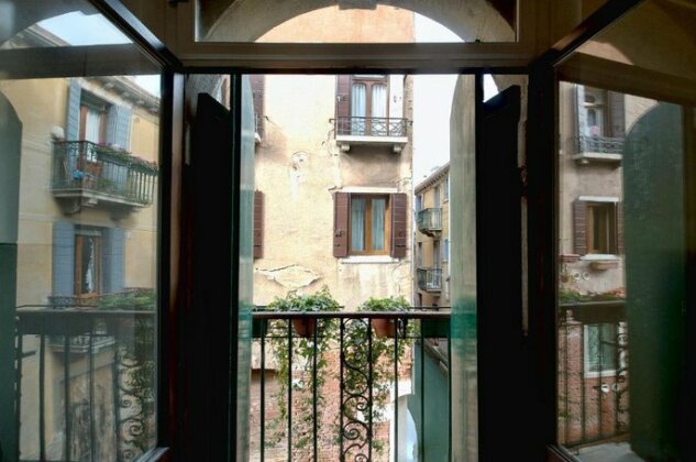 Calle Modena - Photo4