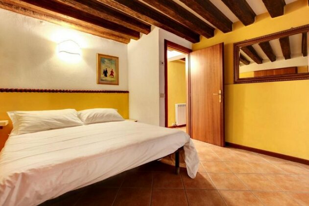 Ca'Pedrocchi by Bricola Apartments - Photo2